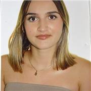 Persona empatía, responsable, comprometida, tranquila.
A niños